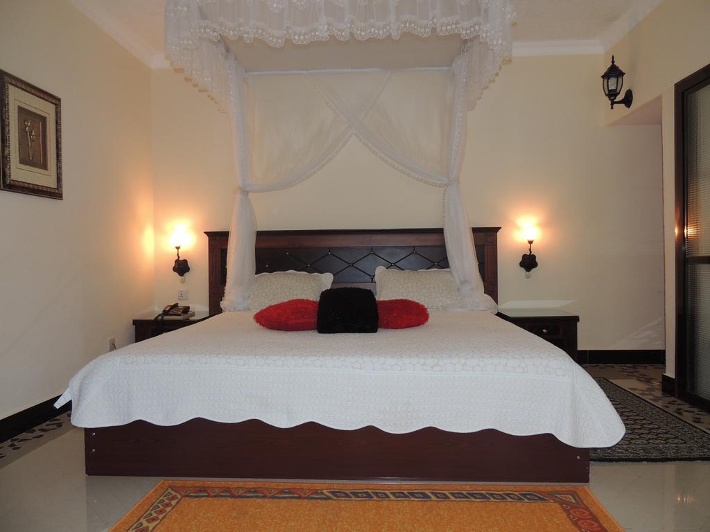 New Dodoma Hotel Room photo